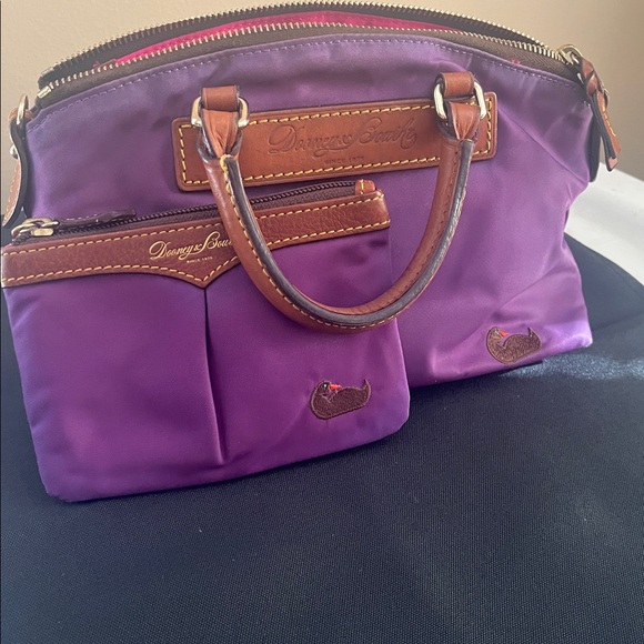 DOONEY AND BOURKE handbag with card wallet purple - Picture 2 of 15